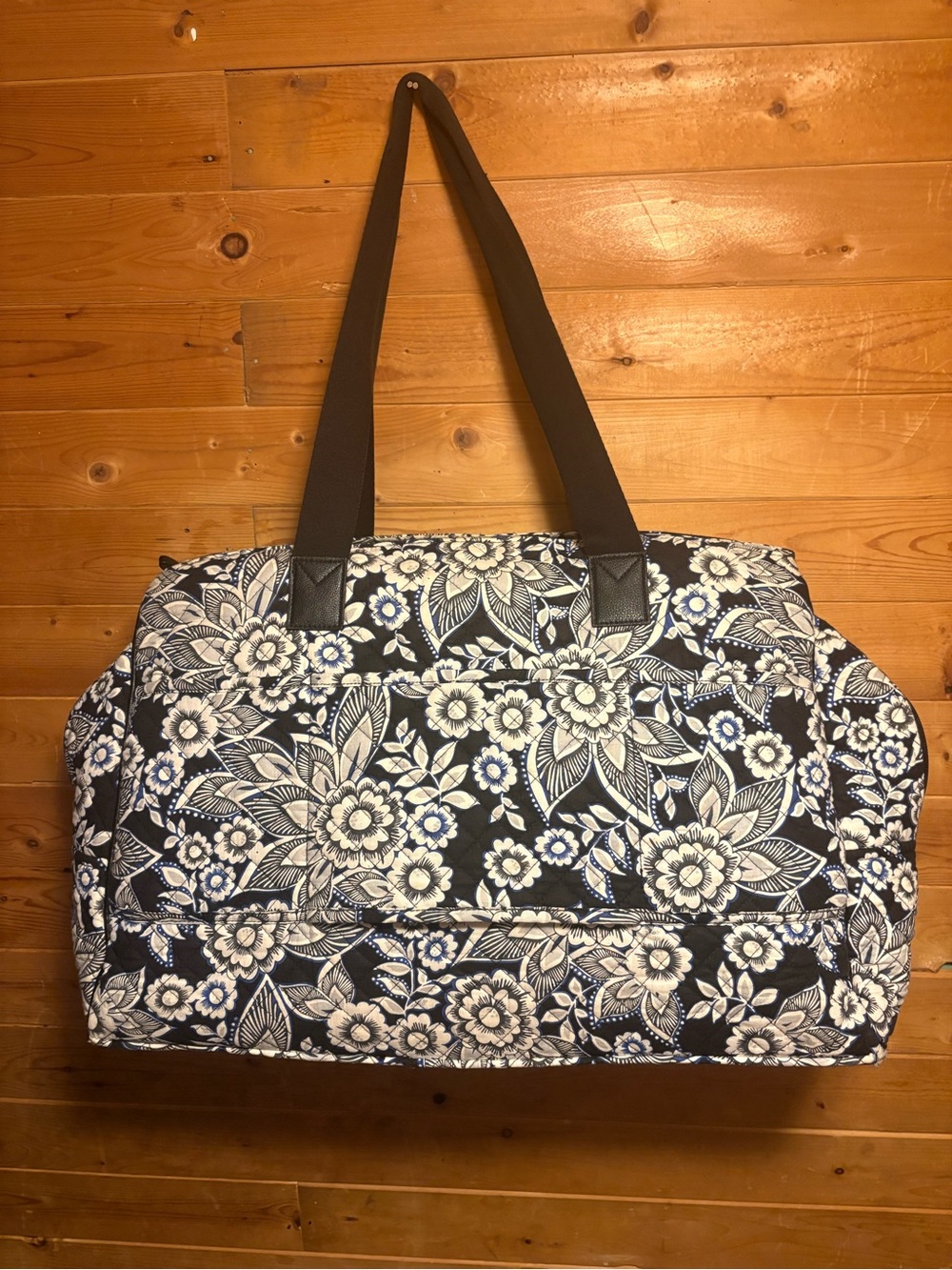 Floral Quilted Weekender Bag - Navy and White